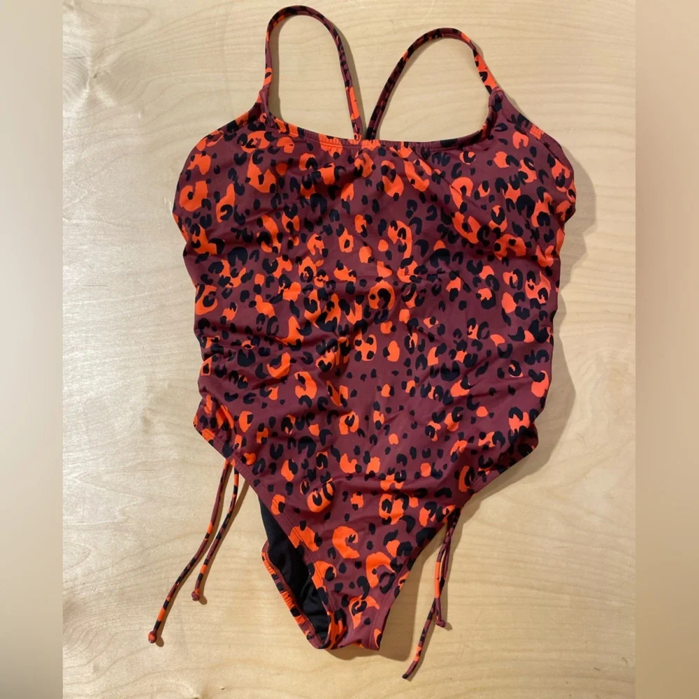 Beach Betty Leopard Print Swimsuit XL (OO)